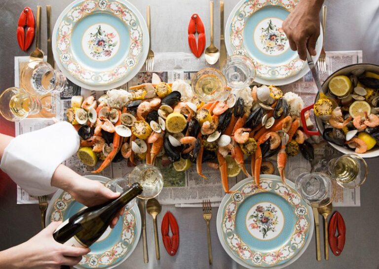 Summer Wedding Catering Trends Seafood boil by Donovans Dish Riley MacLean