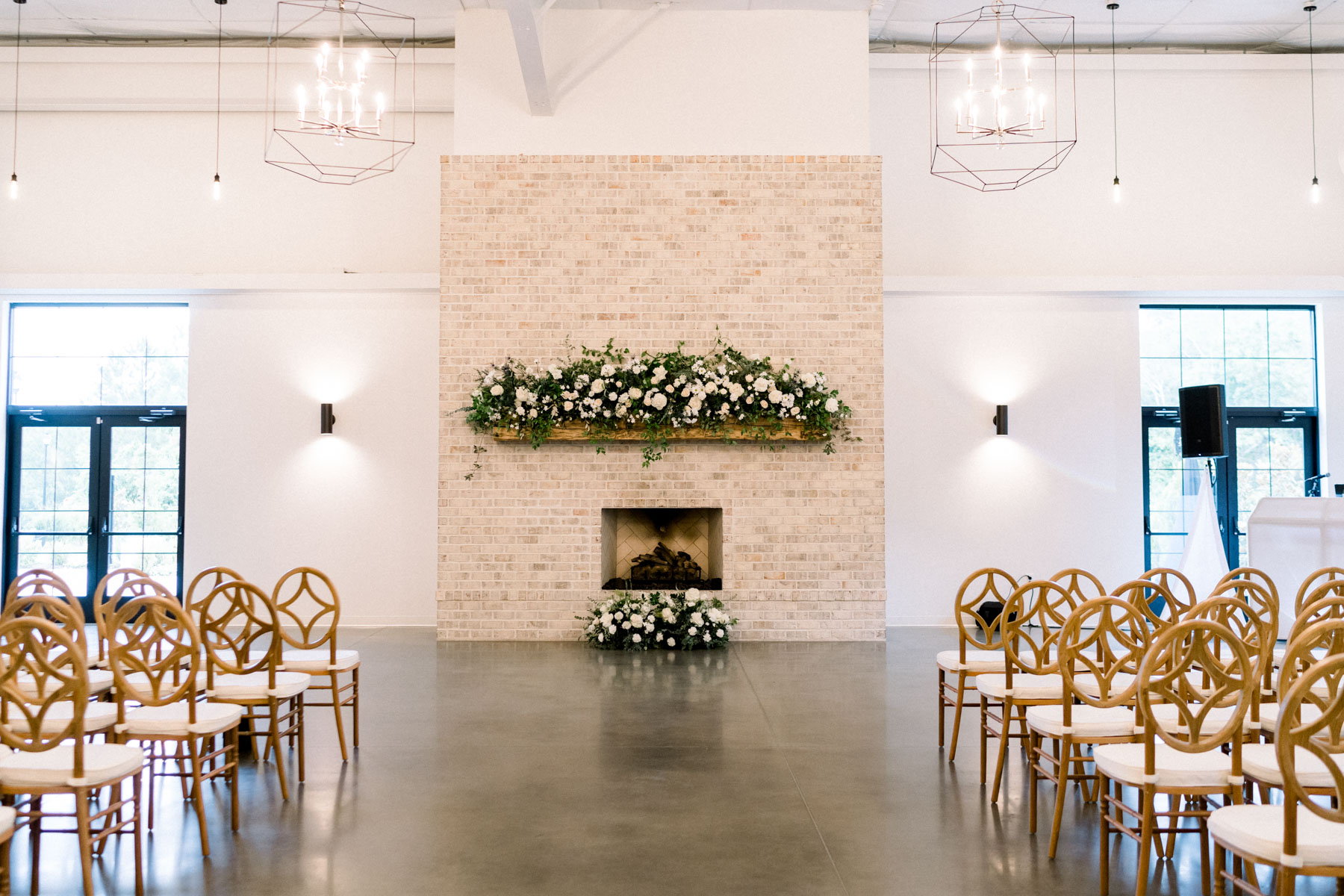 Natural summer wedding ceremony