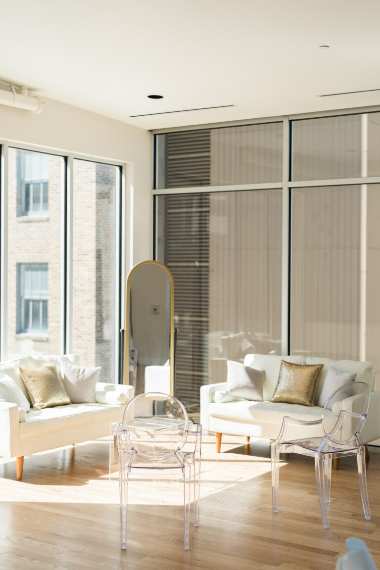 Scenic urban getting ready suite downtown Raleigh