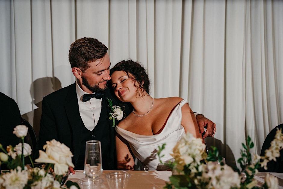 The skyroom winter wedding showcase