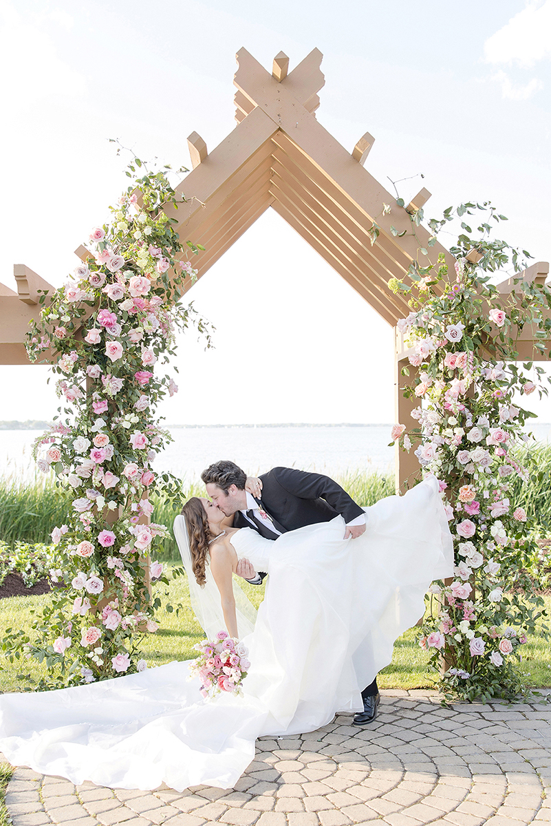 Romantic modern wedding photographer