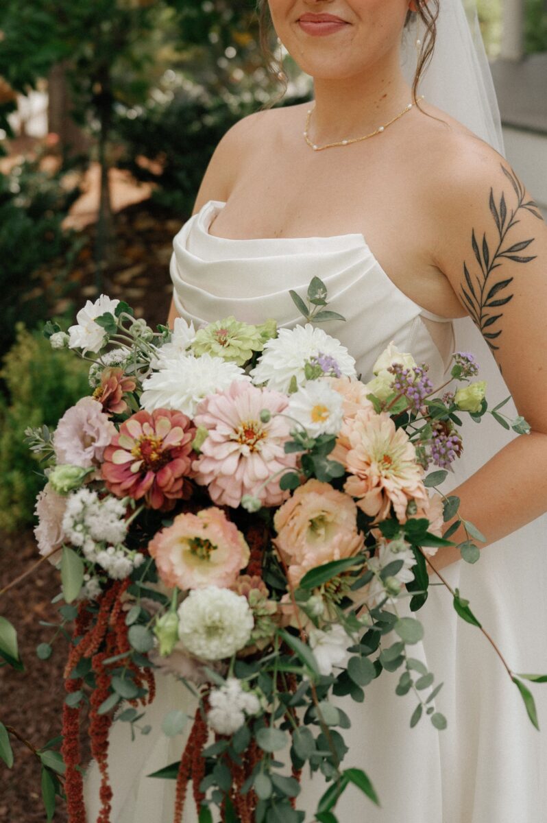Custom modern wedding florals in NC
