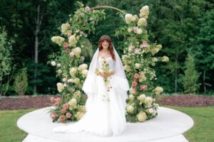 Floral summer wedding decor