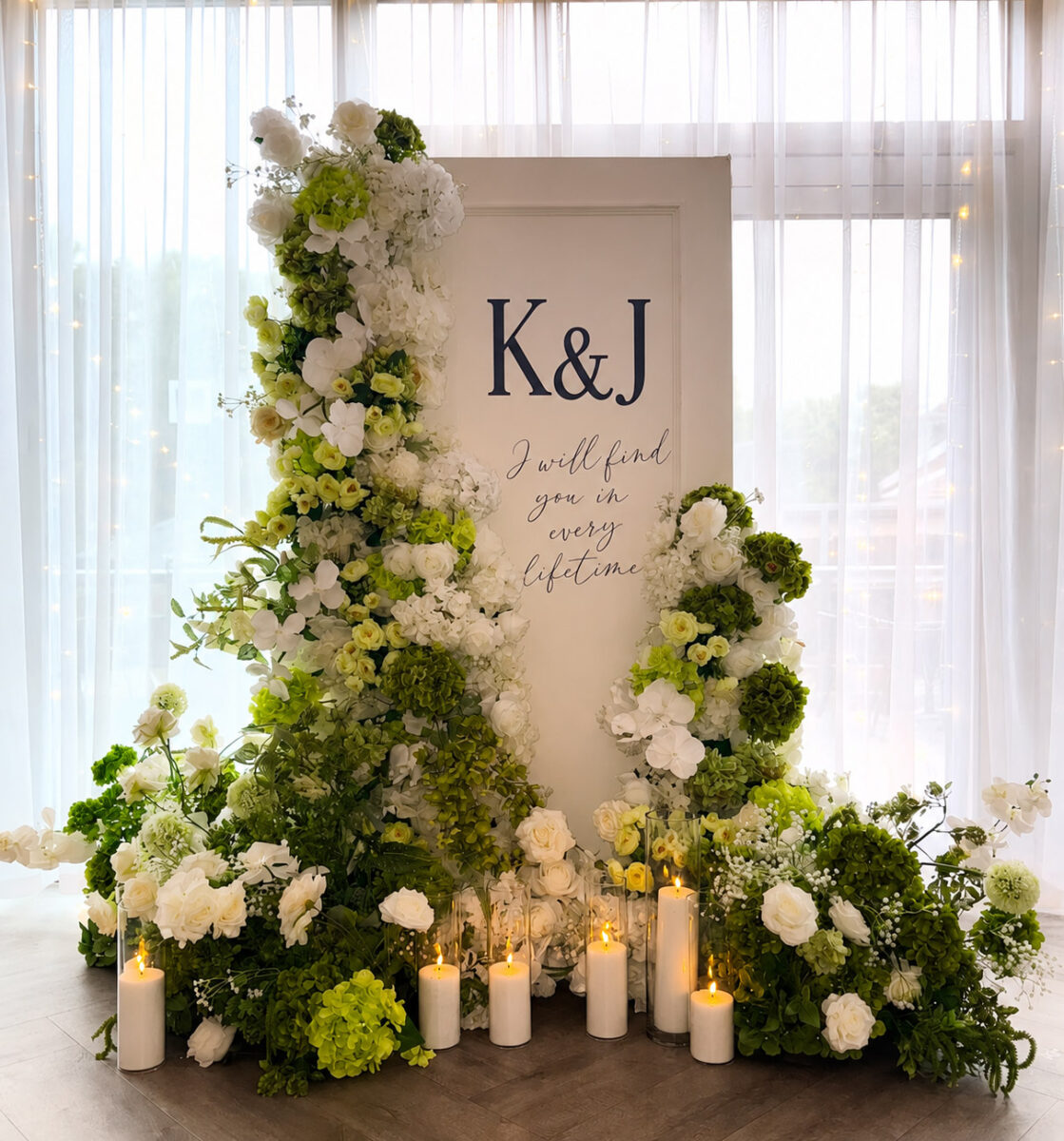 Floral wedding decor